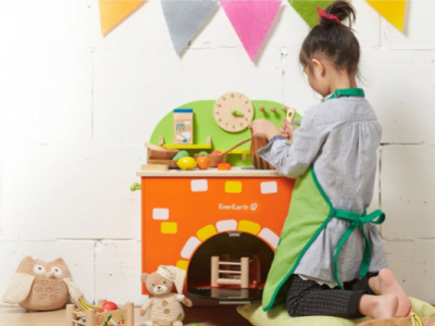 La cuisine en bois : un jouet pour des heures d’amusement à tout âge