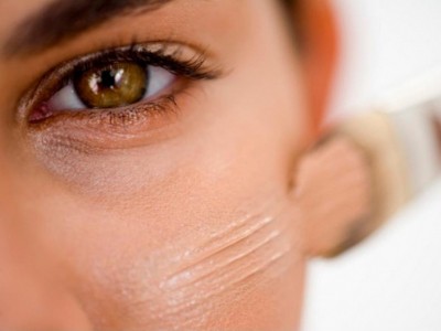 Maquillage : un teint parfait et naturel avec Avril 