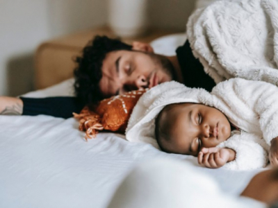 Hoe maak je de overgang naar het zomeruur zachter voor je baby?